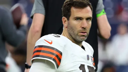 Joe Flacco #15 of the Cleveland Browns warms up prior to the game against the Houston Texans at NRG Stadium on December 24, 2023 in Houston, Texas.