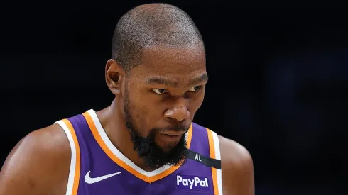 Kevin Durant #35 of the Phoenix Suns reacts against the Atlanta Hawks.