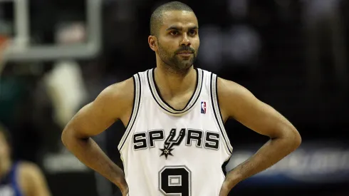 Guard Tony Parker #9 of the San Antonio Spurs during play with the Dallas Mavericks in Game One of the Western Conference Quarterfinals during the 2009 NBA Playoffs.