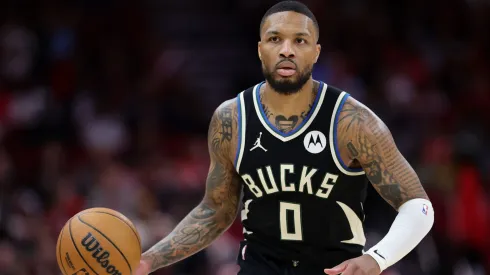 Damian Lillard #0 of the Milwaukee Bucks handles the ball against the Houston Rockets during the first half at Toyota Center on February 25, 2025.