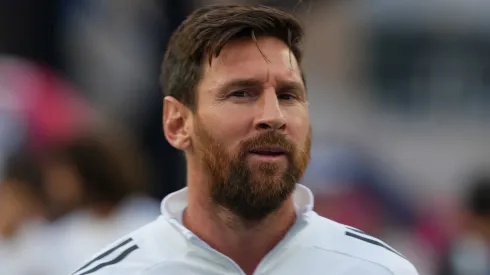 Lionel Messi #10 of Inter Miami CF warms up prior to the MLS match between New England Revolution and Inter Miami CF at Gillette Stadium on July 09, 2025 in Foxborough, Massachusetts.