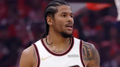 Jalen Green #4 of the Houston Rockets brings the ball up court in the first half against the Golden State Warriors