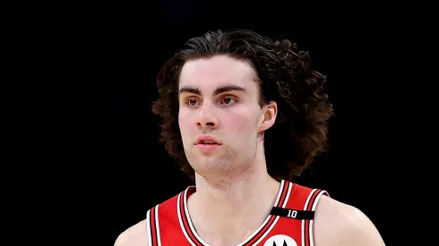 Josh Giddey #3 of the Chicago Bulls in action against the Los Angeles Lakers