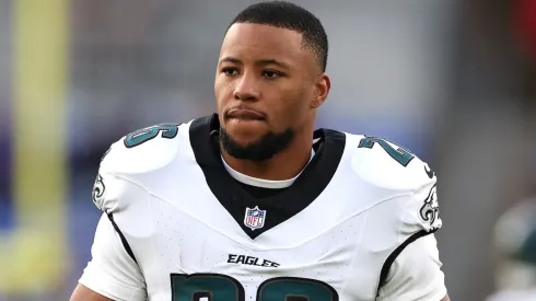 Saquon Barkley #26 of the Philadelphia Eagles warms up prior to a game against the Baltimore Ravens at M&T Bank Stadium on December 01, 2024 in Baltimore, Maryland.