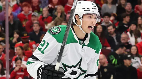 Jason Robertson #21 of the Dallas Stars celebrates after scoring goal against the Chicago Blackhawks during the second period at the United Center on December 29, 2024 in Chicago, Illinois.