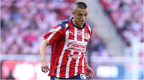 Roberto Alvarado of Chivas
