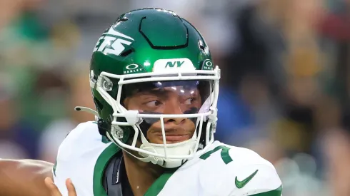 Justin Fields quarterback of the New York Jets