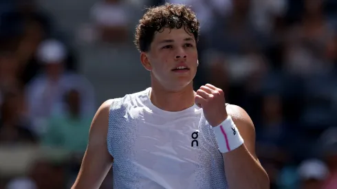 Ben Shelton of the United States reacts against Ignacio Buse of Peru during US Open.