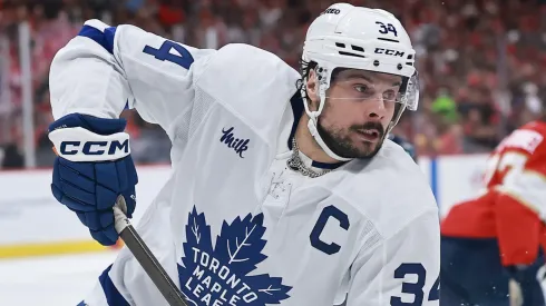 Auston Matthews prepares for 2025–26 under Craig Berube’s leadership.