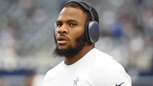 Micah Parsons #11 of the Dallas Cowboys warms up.