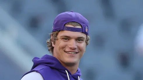 JJ McCarthy looks on prior to the game vs the Bears on September 08, 2025 in Chicago.