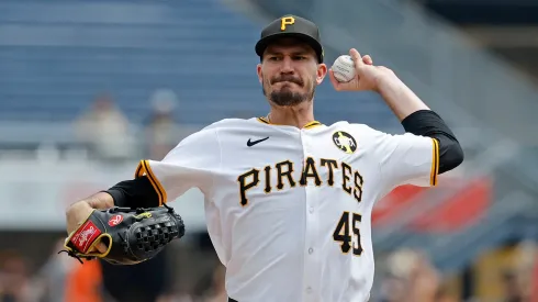 Andrew Heaney former Pittsburgh Pirates' player pitches.