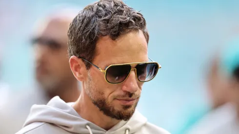 Mike McDaniel at Hard Rock Stadium on September 14, 2025 in Miami Gardens, Florida.