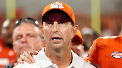 Dabo Swinney sings the Clemson Tigers anthem on September 06, 2025 in South Carolina.