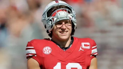 Quarterback John Mateer #10 of the Oklahoma Sooners.