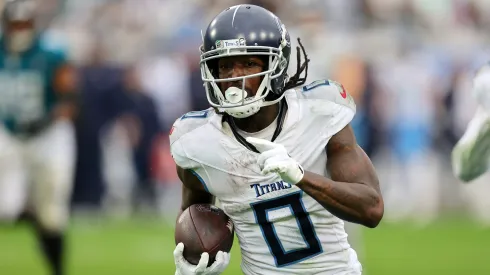 Calvin Ridley #0 of the Tennessee Titans