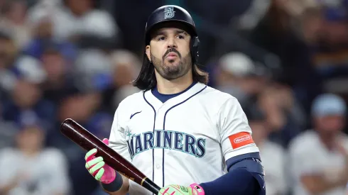 Eugenio Suárez celebrates his eighth-inning grand slam.