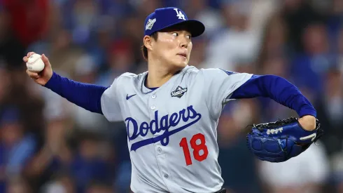 Yoshinobu Yamamoto delivers a decisive pitch during Game 6 of the 2025 World Series.