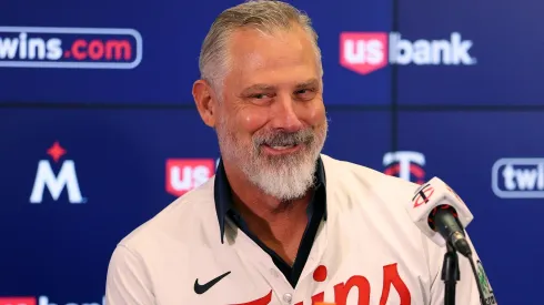 Derek Shelton #8 of the Minnesota Twins.
