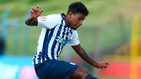 Araujo podría vivir su primera experiencia en el exterior.