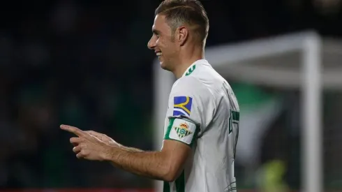 Joaquín celebra un gol con su Betis.
