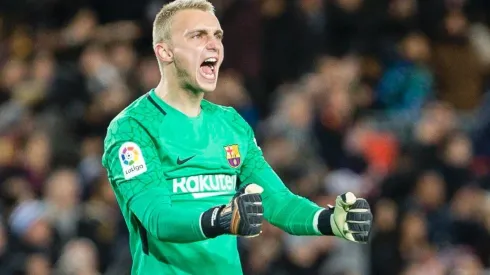 EL SÚPER SUPLENTE. Cillessen demuestra que el Barcelona puede jugar tranquilo sin ter Stegen.
