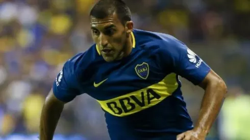 Ábila con la camiseta de Boca.
