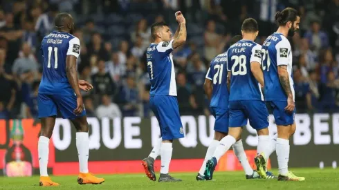 Porto le lleva 2 puntos del ventaja a Benfica (Foto: @FCPorto)
