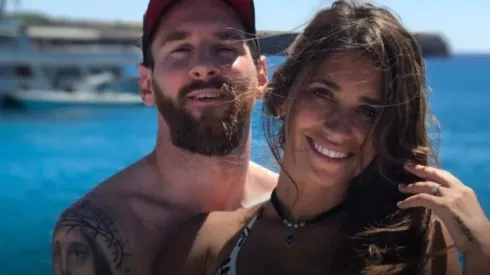 Messi y Roccuzzo, una pareja feliz.
