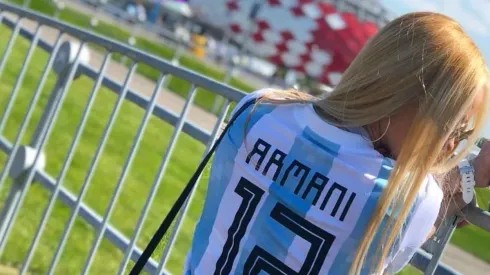 Foto de Daniela Rendon con la camiseta de la Selección Argentina
