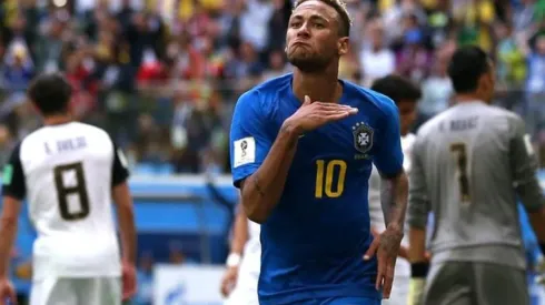 Sí Neymar, así quedó el seleccionador tico en conocimiento de futbolistas actuales
