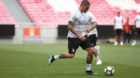 Nico Castillo está encedido en la pretemporada de Benfica.
