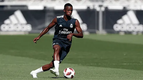 Vinícius JR. volvió locos a todos en su primer entrenamiento con el Real Madrid