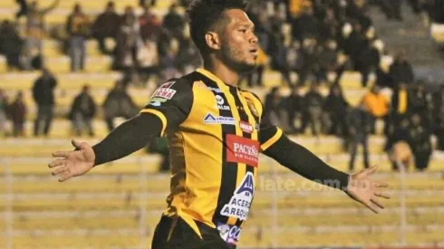 "El Toro" Blackburn acumula tres tantos en sus primeros dos partidos en Bolivia
