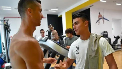 Cristiano Ronaldo ya desafió a Dybala en su primer entrenamiento con la Juventus