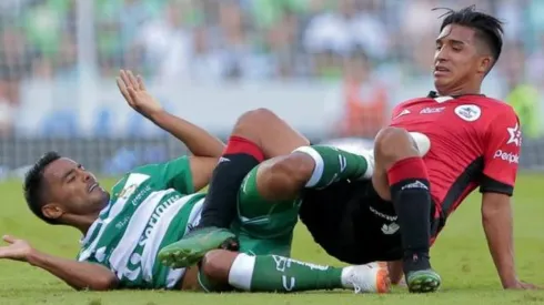 El volante hondureño destacó en la victoria sobre Santos Laguna
