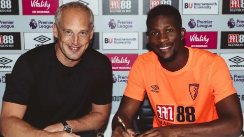 Jefferson Lerma tuvo su presentación oficial en el Bournemouth de la Premier League.