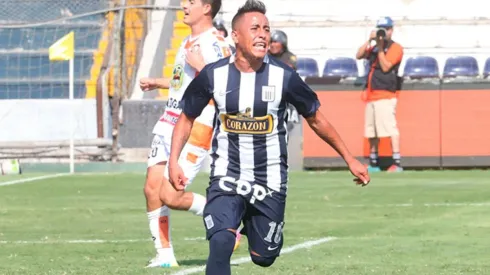 El enganche es hincha confeso de Alianza Lima.