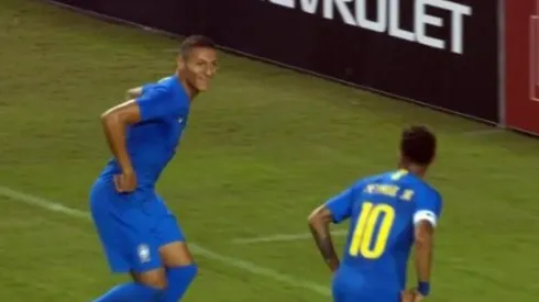 Richarlison marcó un golazo y lo festejó a puro baile con Neymar