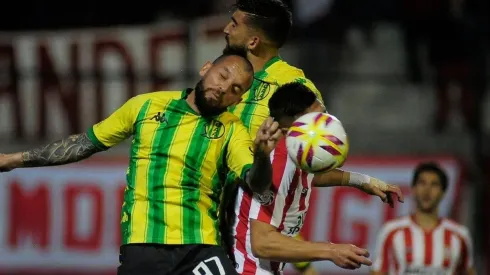 Solo ruge contra los grandes: Estudiantes perdió de local contra Aldosivi