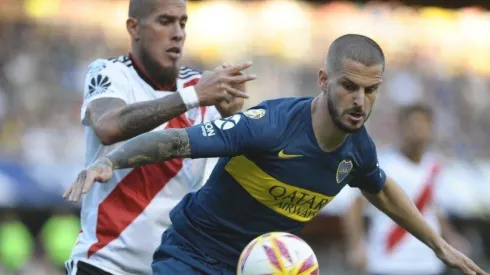 ¡Locura! Benedetto sacó a pasear a la defensa de River y Armani ya metió su primer atajadón