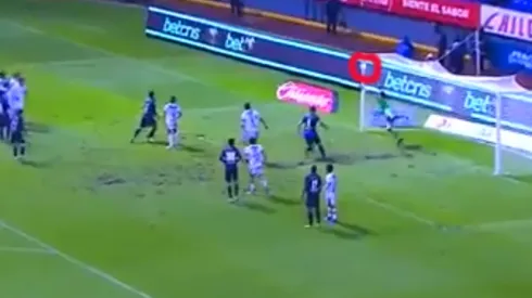 Golazo infernal de Arreola para el empate en Puebla - Chivas