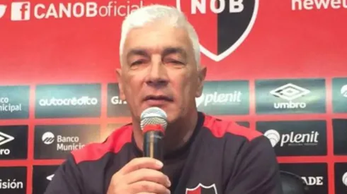 Omar De Felippe, técnico de Newell's.
