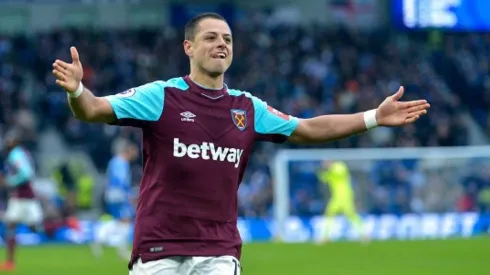 Chicharito sacó a relucir de nuevo su costado más tierno