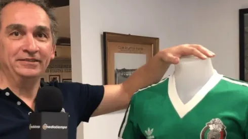 Mostraron una histórica playera de México en el Estadio de Córdoba