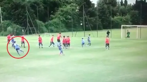 Golazo del hijo del Roly Zárate.