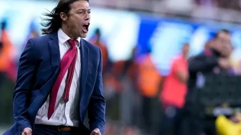 Almeyda es tan crack que hace magia hasta con una botellita de agua