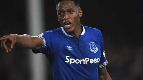 Se investigan cánticos en contra de Yerry Mina