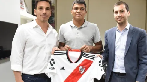 Rojas, presentado como nuevo jugador de River.
