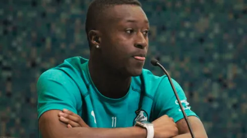 El feliz mensaje de Marlos Moreno tras ponerse la camiseta de Santos Laguna